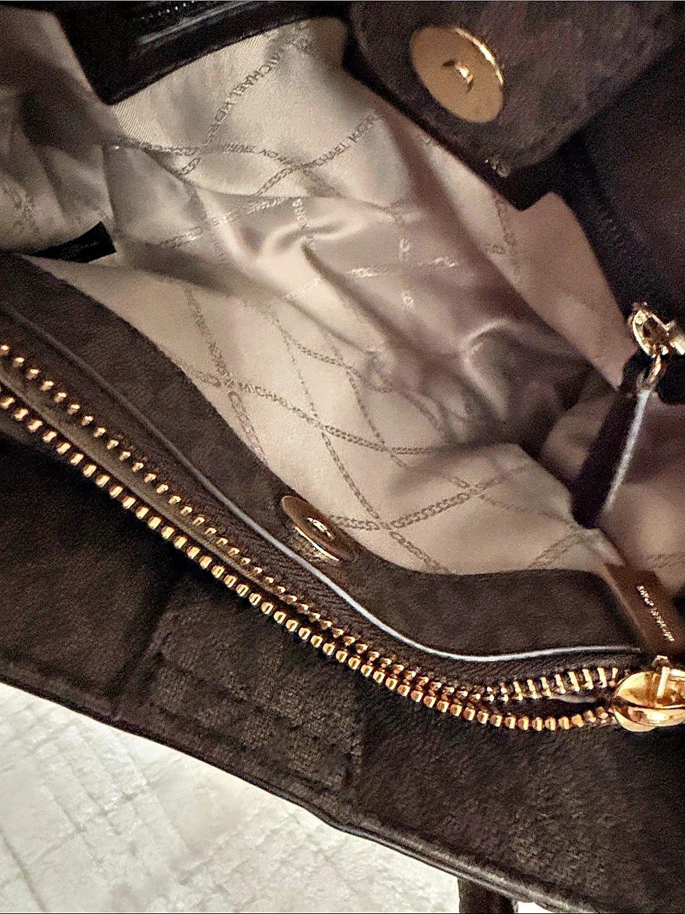 Michael Kors Color Block Tote in Orange & Brown Like New - Picture 5 of 5